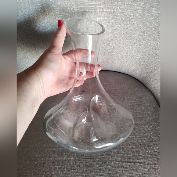 Glass Decanter - Picture 2 of 4